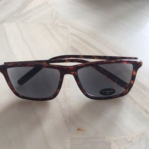 Reader sunglasses